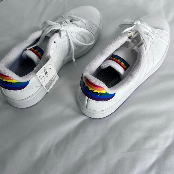 Hard to Find NWT Adidas Grand Court Pride Rainbow White Sneakers FY4289 W 8 - Picture 5 of 10